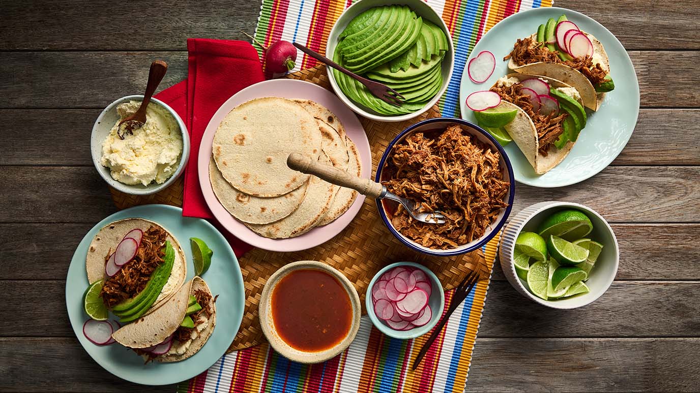 Slow Cooked Chilli Garlic Pork Tacos